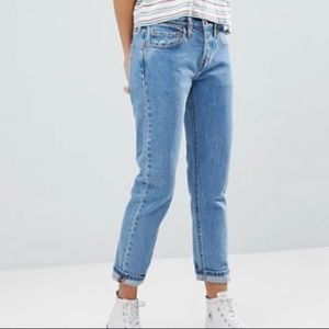 Levi’s 501 Tapered Jean